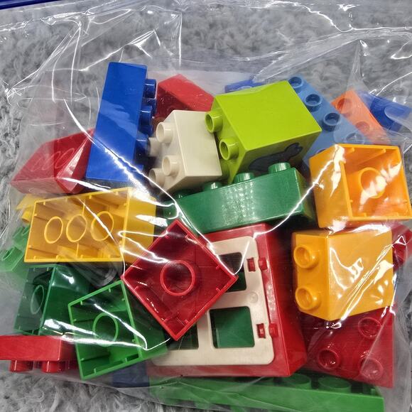 LEGO Duplo Bulk 2 Pound Lot 2 Bags Large Building Blocks Bricks Mixed Preschool - Picture 3 of 7